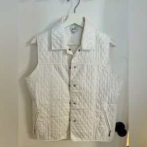 White Spring/Summer vest